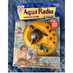 Vtg 2001 Wild Planet Aqua Underwater FM Radio Sound Effects‎ Swimming Pool toy